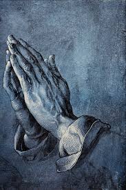 mains en prière